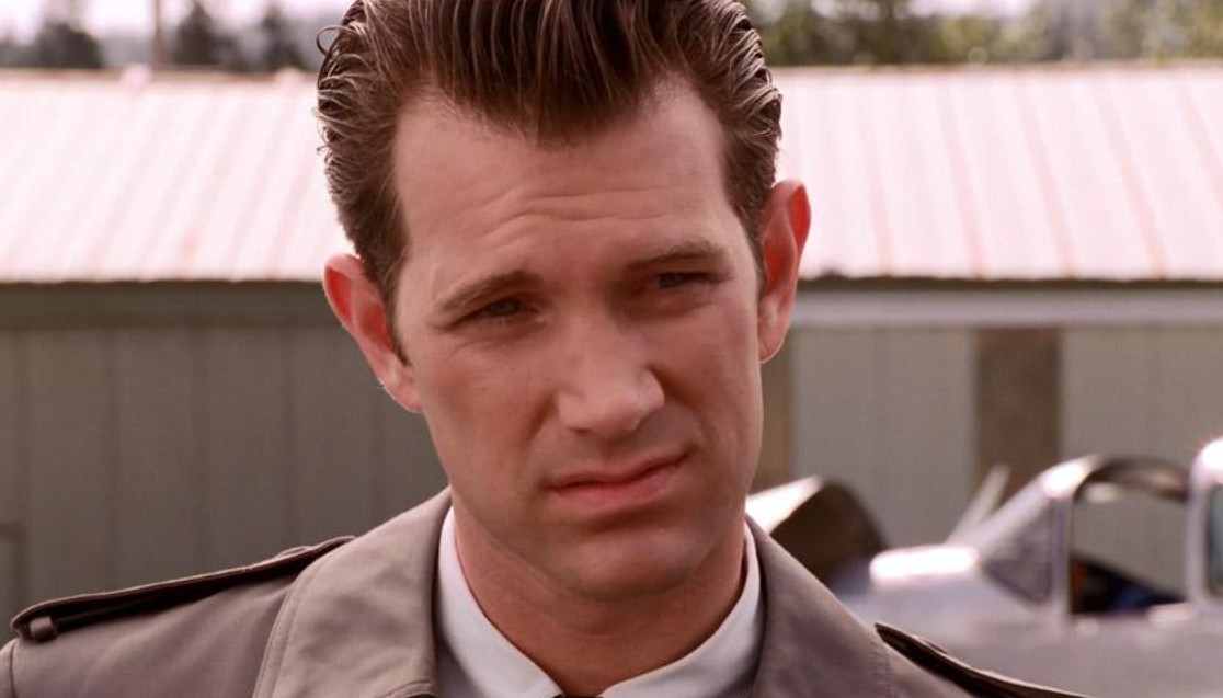 Chester Desmond