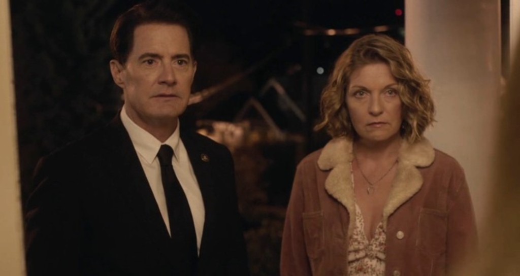 Dale Cooper and Carrie Page at the Palmer house porch — Part 18